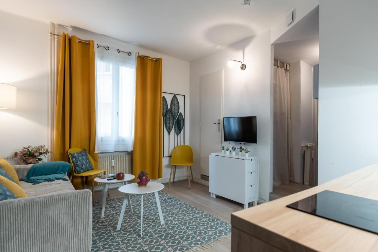 Studio Blue Confort , Proche Gare Part Dieu Apartment วีเลอร์บาน ภายนอก รูปภาพ